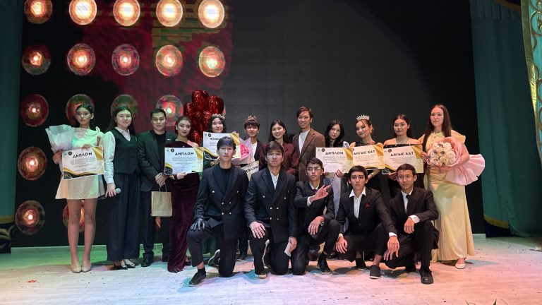 Подробнее о статье Осенний драйв и яркие образы: Autumn Ball 2025