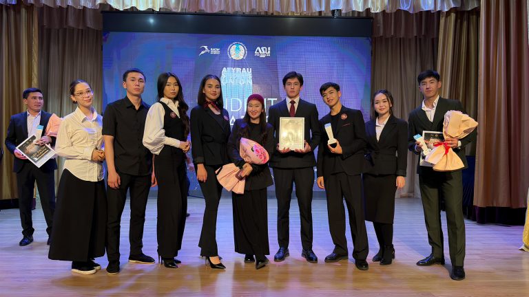 Read more about the article «Atyrau Students Union: Жыл үздігі — біз!»